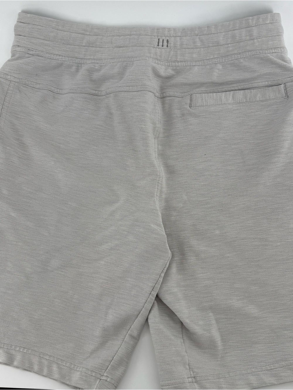 Lululemon City Sweat Shorts Mens M Light Gray Heather 9.5” Fleece Athletic